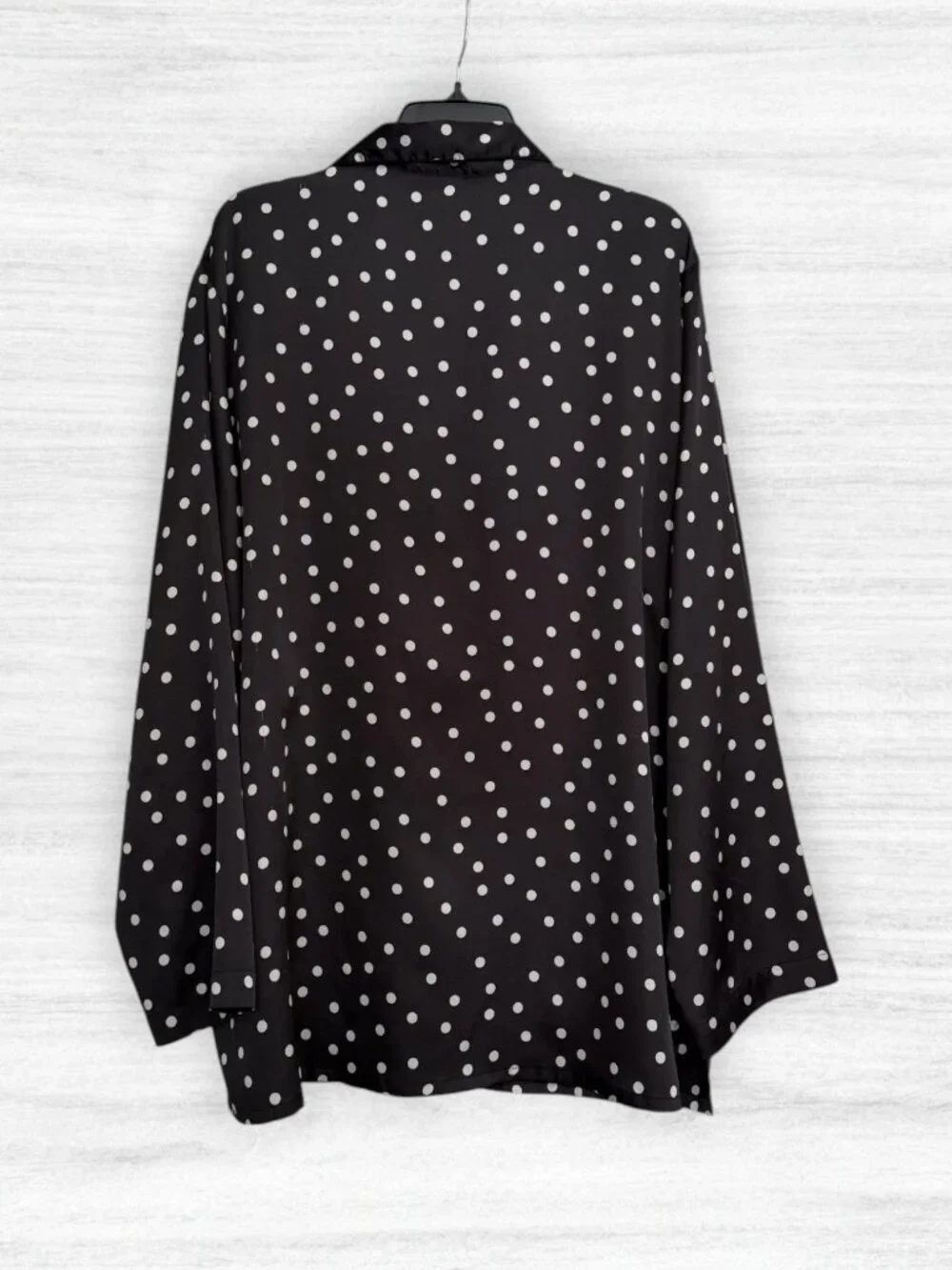 Victoria's Secret Black Polka Dot Satin Nightshirt Sleep Shirt Button Front XL